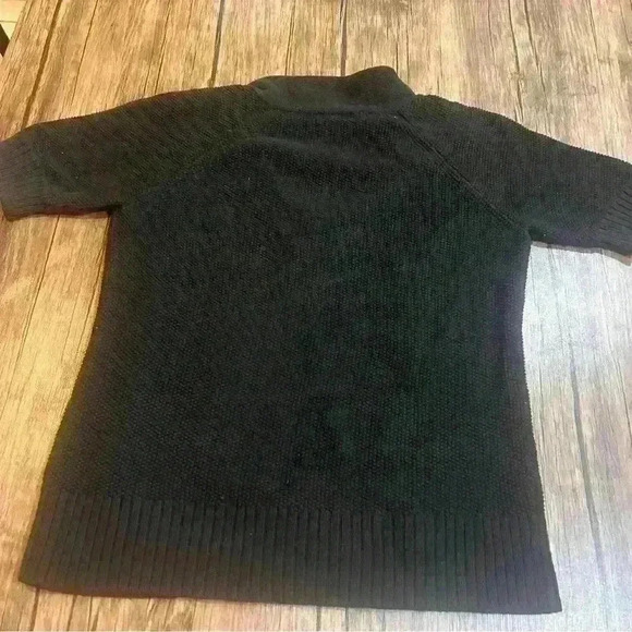 ANN TAYLOR LOFT Black V Neck Short Sleeve Knit Jumper Women's Size Small - Picture 3 of 4